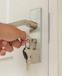 State Locksmith Services Lakewood, CA 562-263-5458